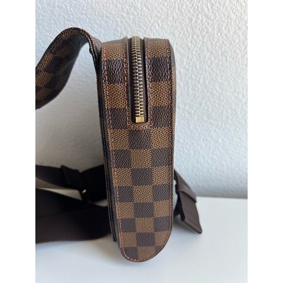 Authentic Louis Vuitton Damier Ebene Geronimos Bum Bag - Picture 7 of 15
